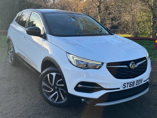 Vauxhall Grandland X 1.2 Turbo Elite Nav 5dr Hatchback Petrol White