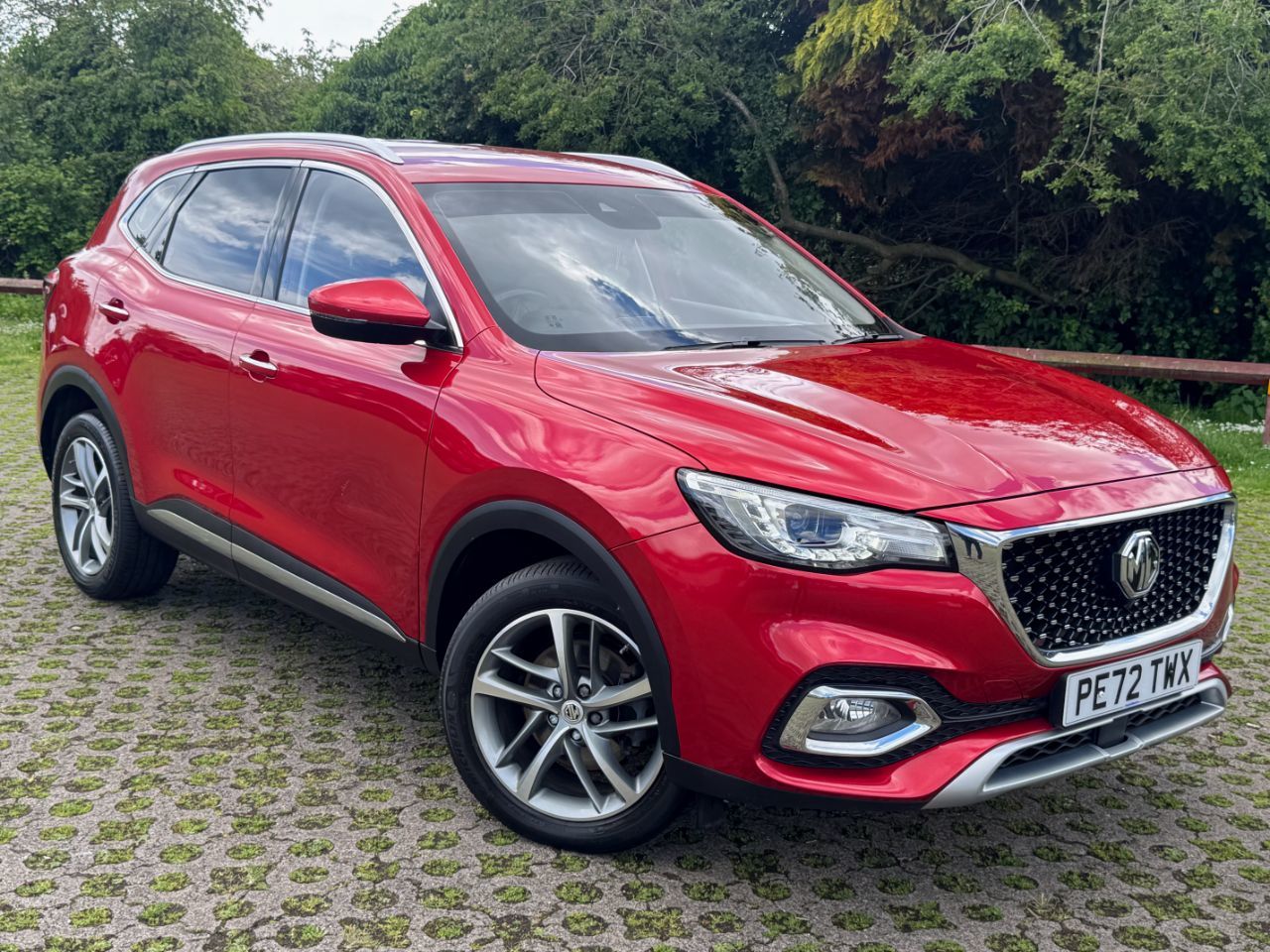 2022 MG Motor UK HS
