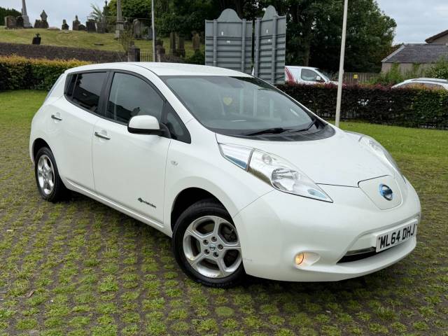Nissan Leaf 0.0 80kW Acenta 24kWh 5dr Auto Hatchback Electric White